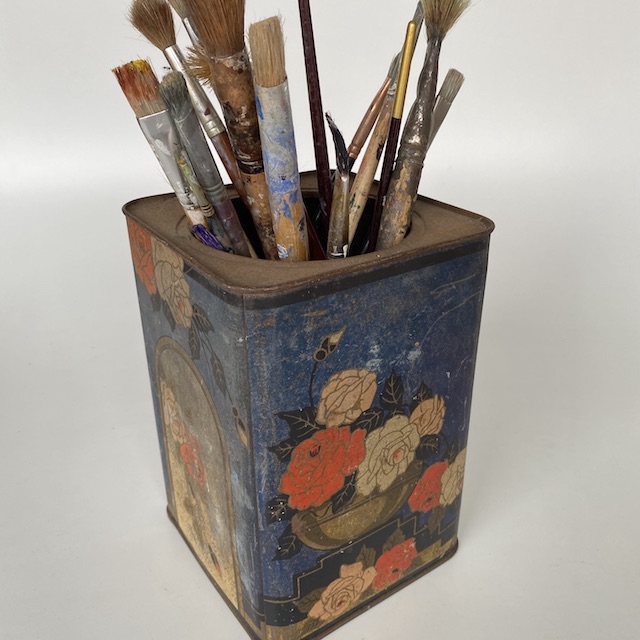 TIN, Asian Blue Orange Flowers w Paint Brushes